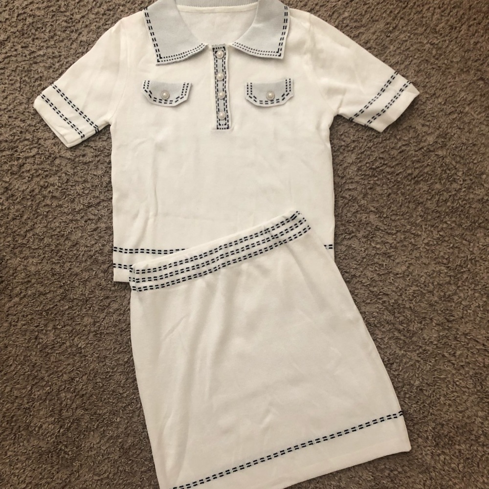 White knit set